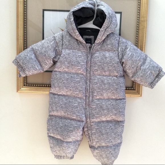 GAP Other - Snow suit size 6 months to 12 months Gap